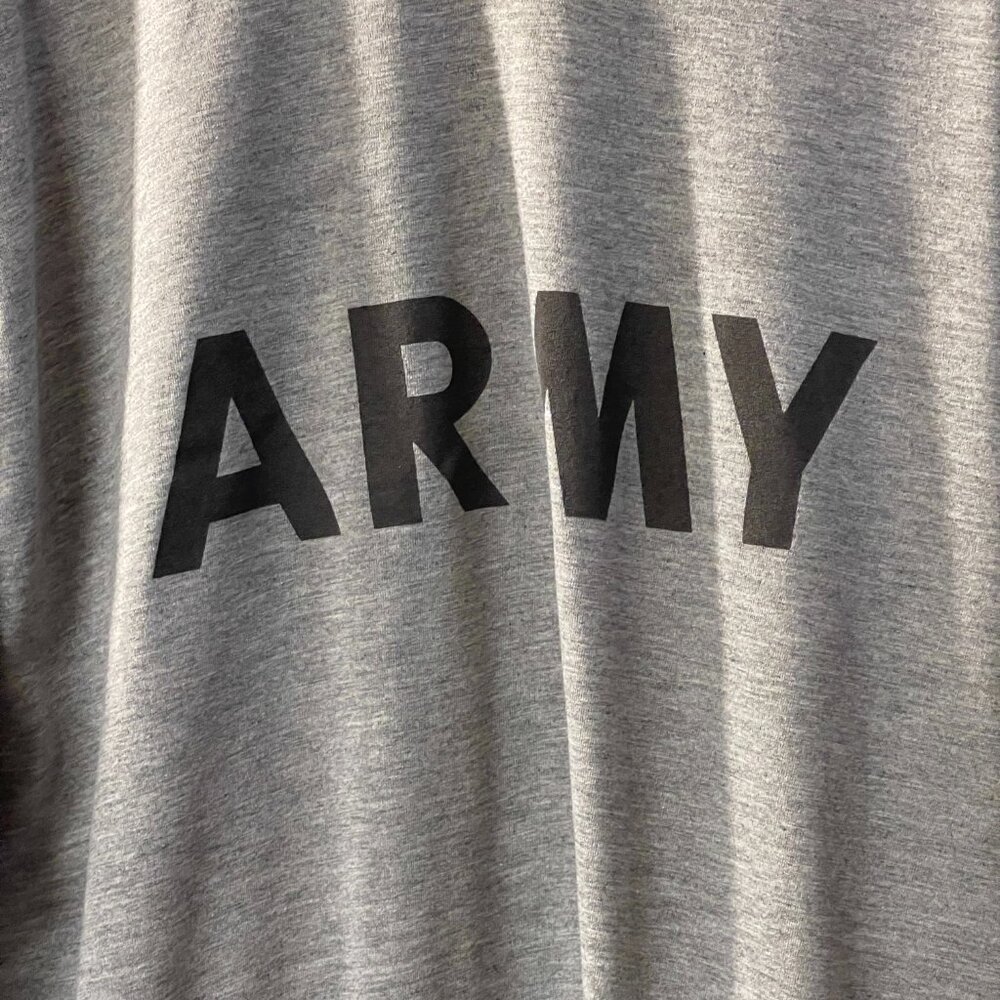 Vintage U.S. Army PT Long Sleeve Shirt - Military Training Tee, Size Large - Picture 2 of 9